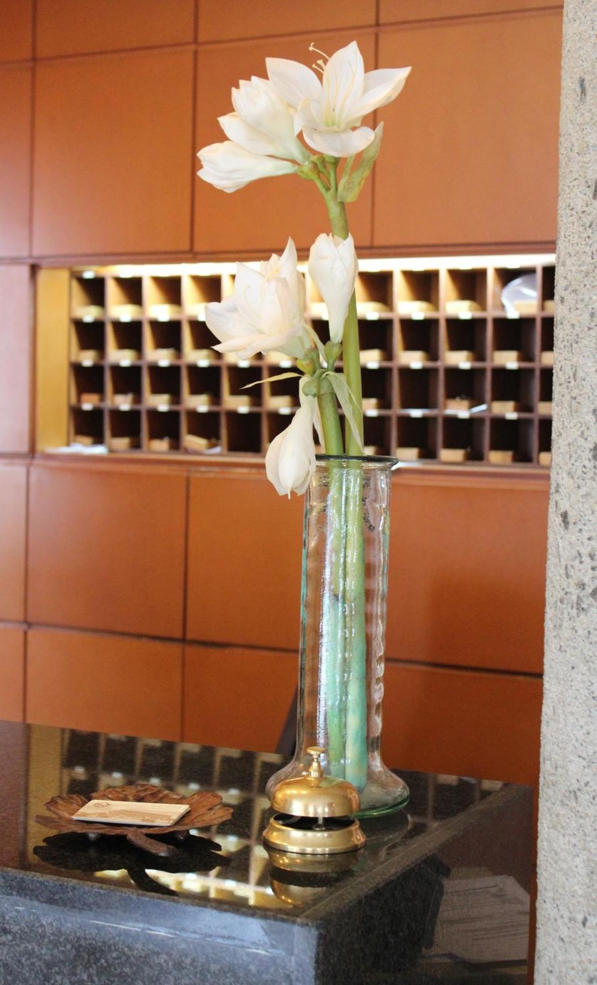 Hotel Azar Plasencia Eksteriør billede