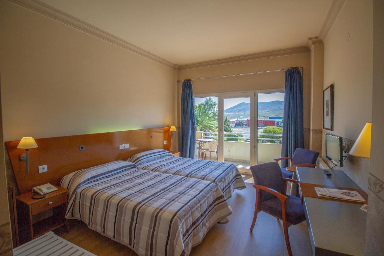 Hotel Azar Plasencia Eksteriør billede